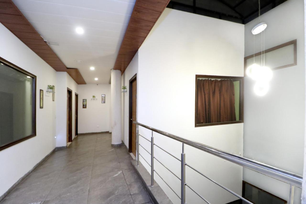 Hotel Seven- Center Of City Chandīgarh Εξωτερικό φωτογραφία
