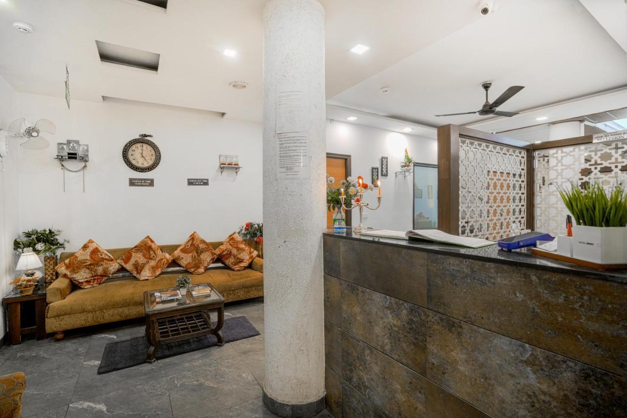 Hotel Seven- Center Of City Chandīgarh Εξωτερικό φωτογραφία