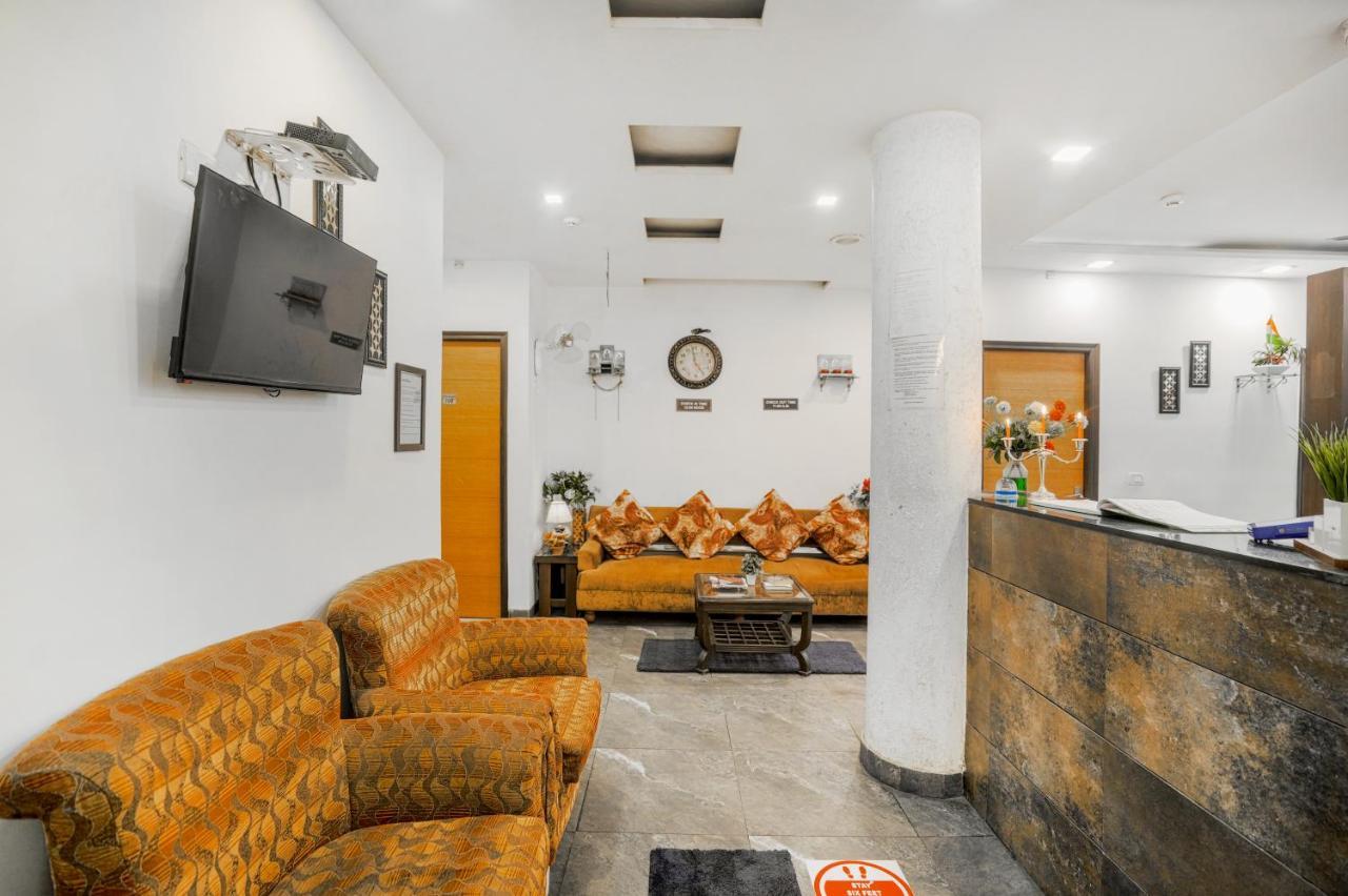 Hotel Seven- Center Of City Chandīgarh Εξωτερικό φωτογραφία
