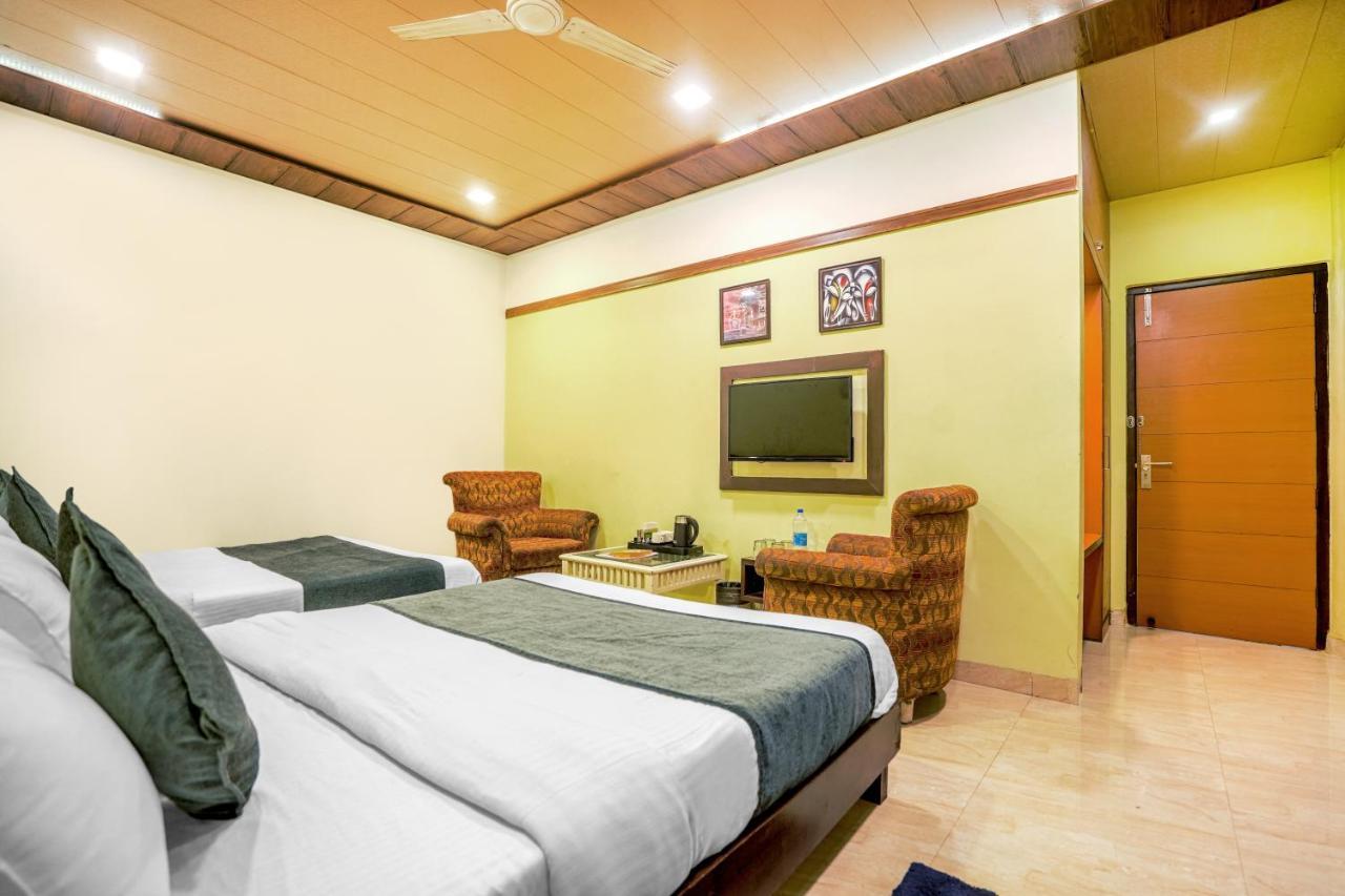 Hotel Seven- Center Of City Chandīgarh Εξωτερικό φωτογραφία