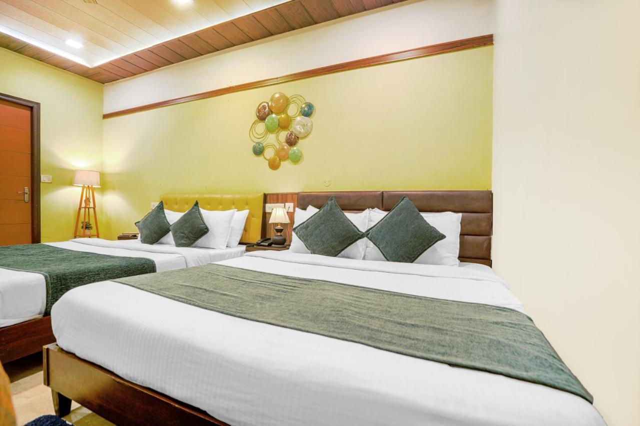 Hotel Seven- Center Of City Chandīgarh Εξωτερικό φωτογραφία