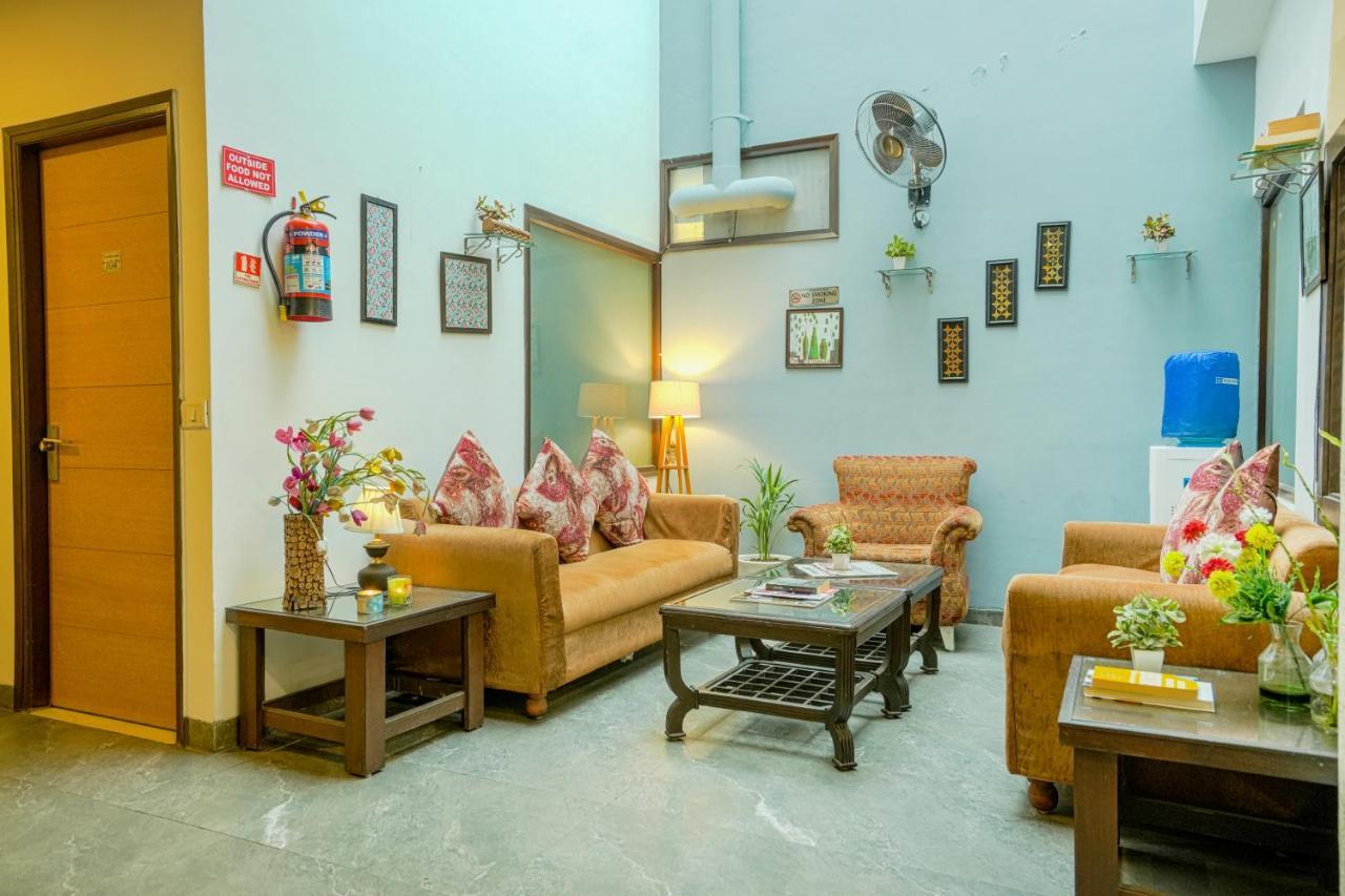 Hotel Seven- Center Of City Chandīgarh Εξωτερικό φωτογραφία