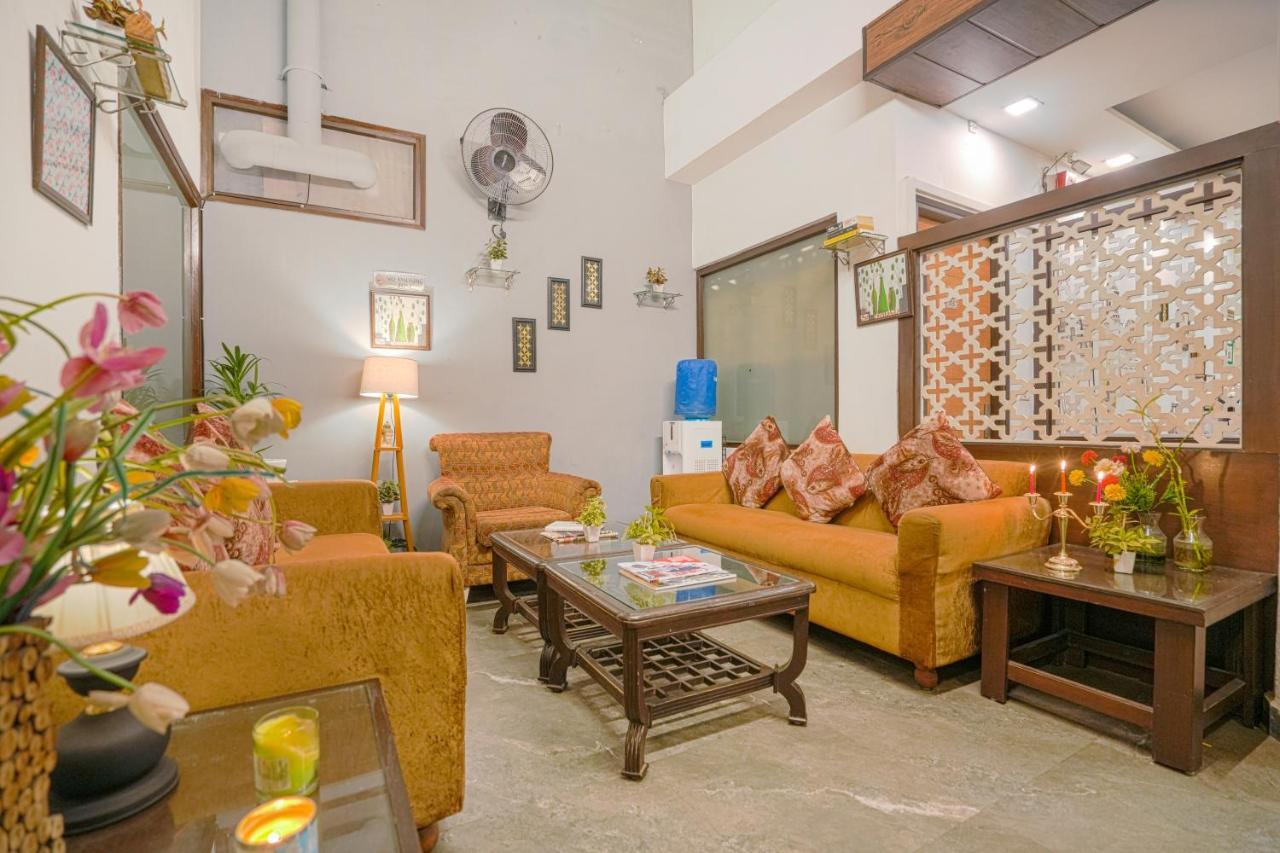 Hotel Seven- Center Of City Chandīgarh Εξωτερικό φωτογραφία