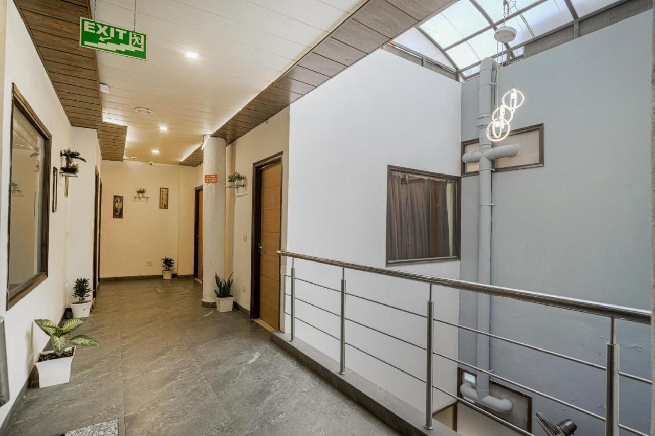 Hotel Seven- Center Of City Chandīgarh Εξωτερικό φωτογραφία
